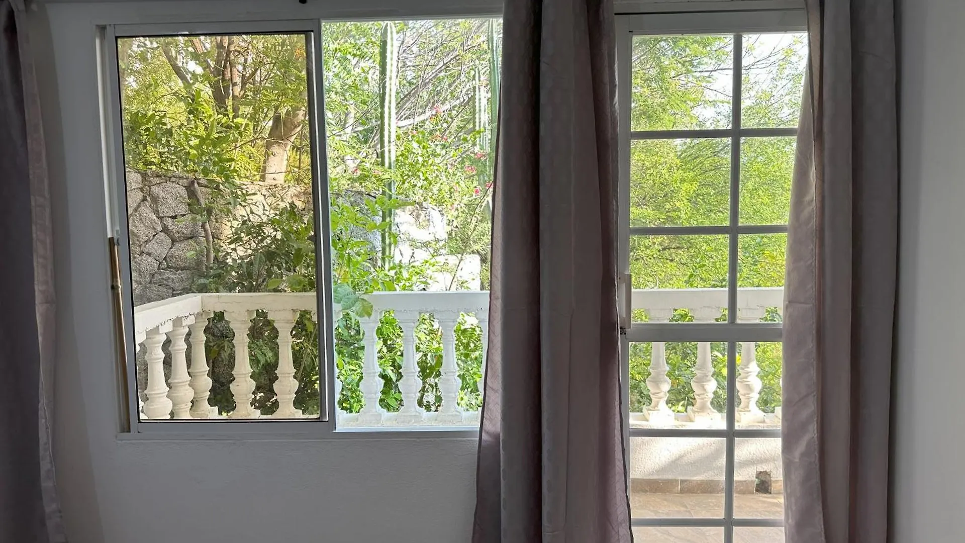 Almare Guest House Santa Marta